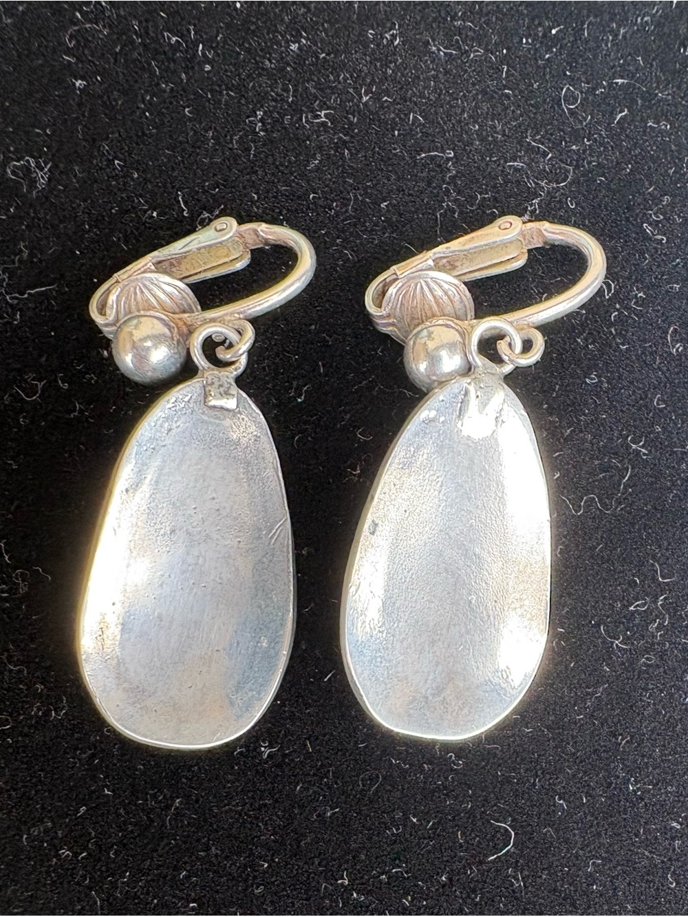 Vintage Navajo Clip-on earring - Picture 5 of 7